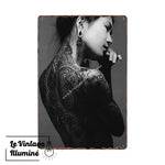 Plaque Métal Vintage Tattoo Dos Femme Asiatique - Le Vintage Illuminé